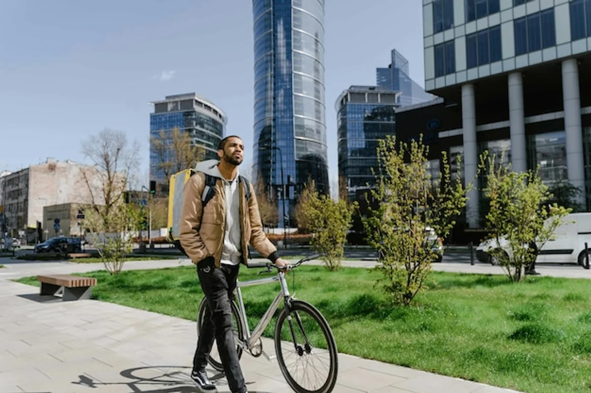 urban e-bike commute germany city