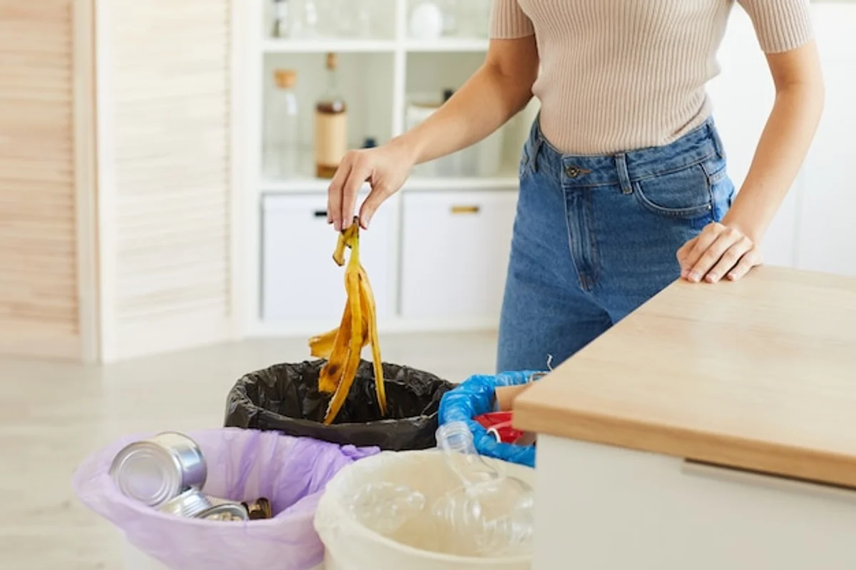banana peel cleaning kitchen counter