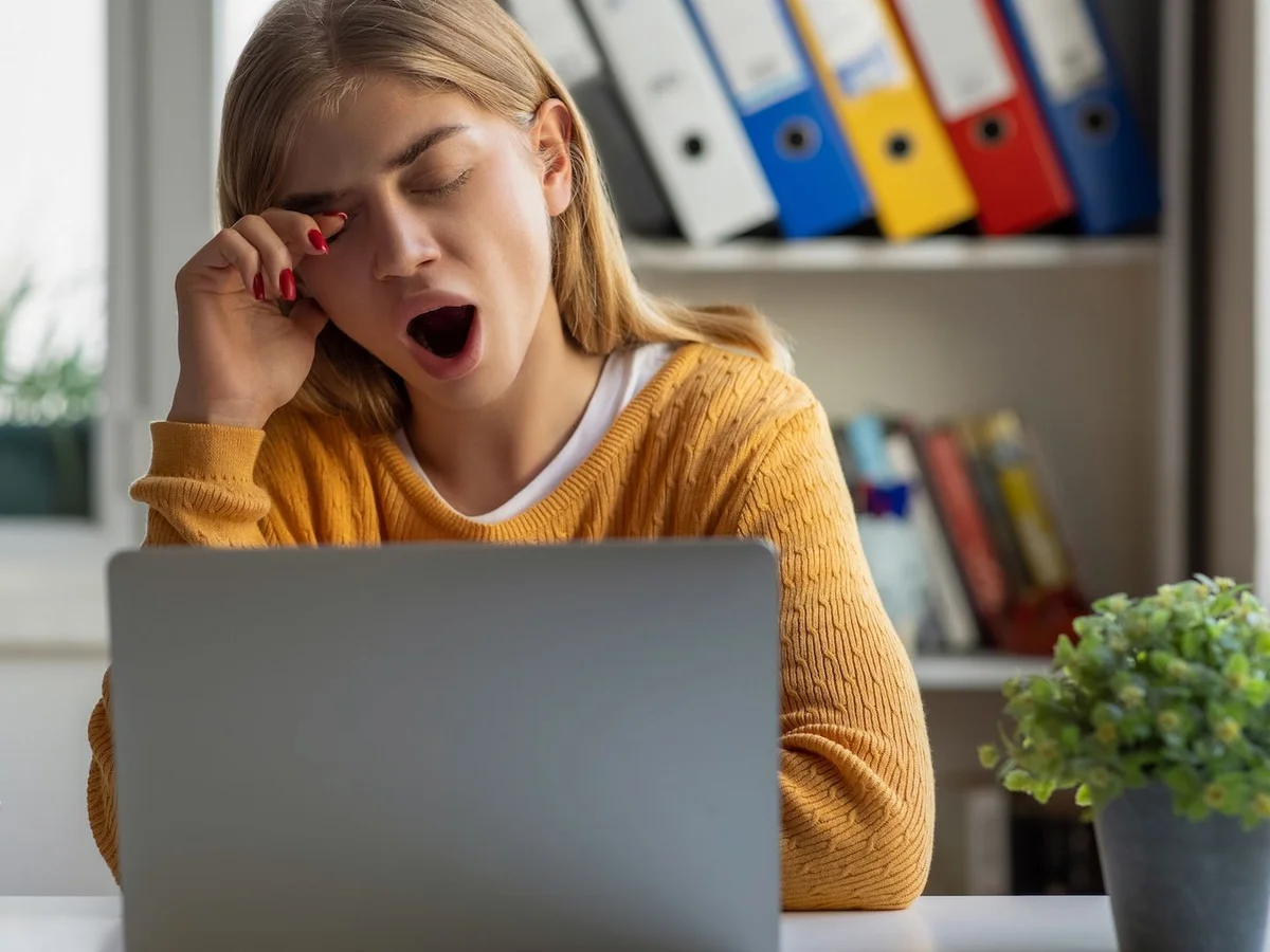 funny contagious yawning office colleagues neuroscience