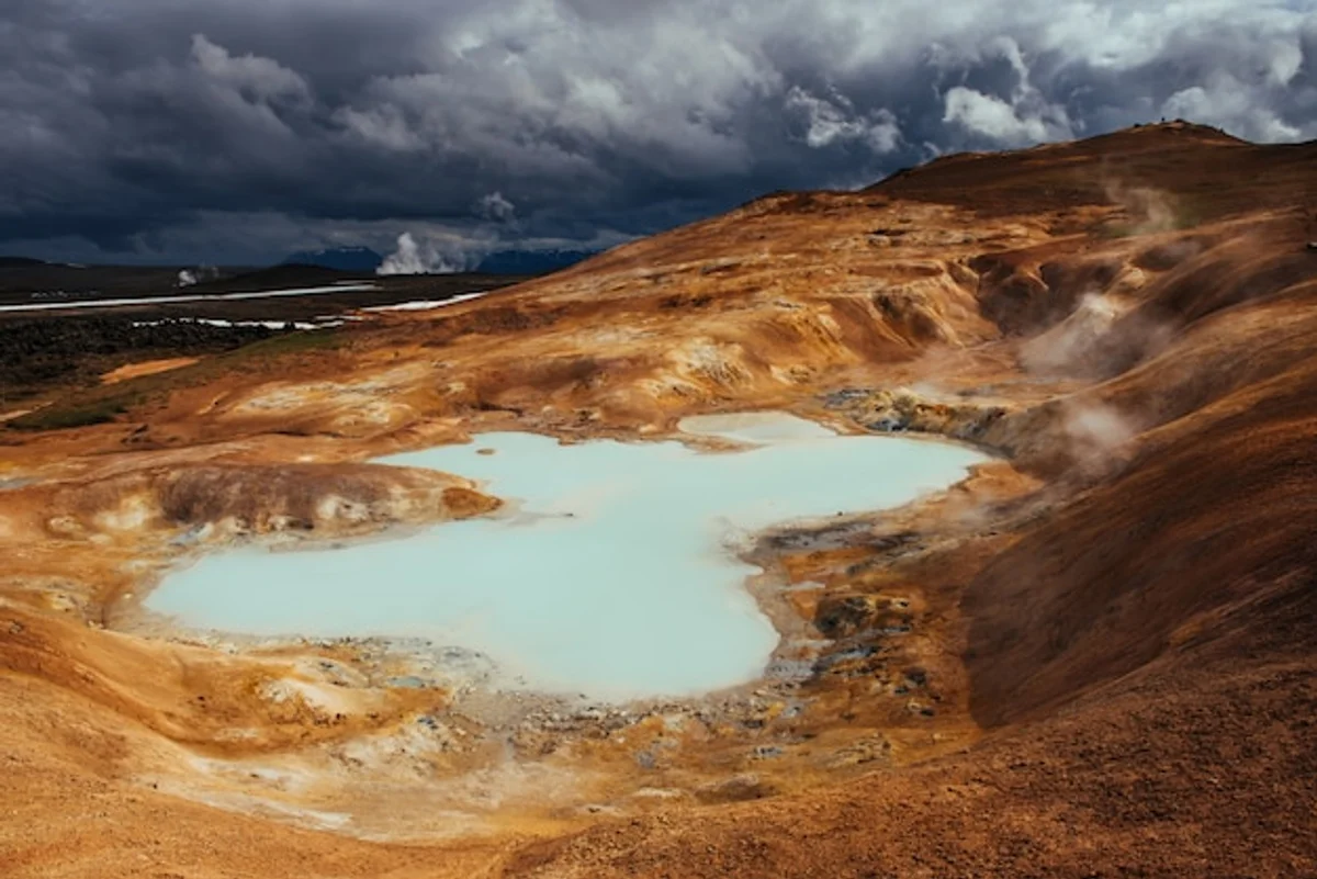 Iceland geothermal wonders unique landscape