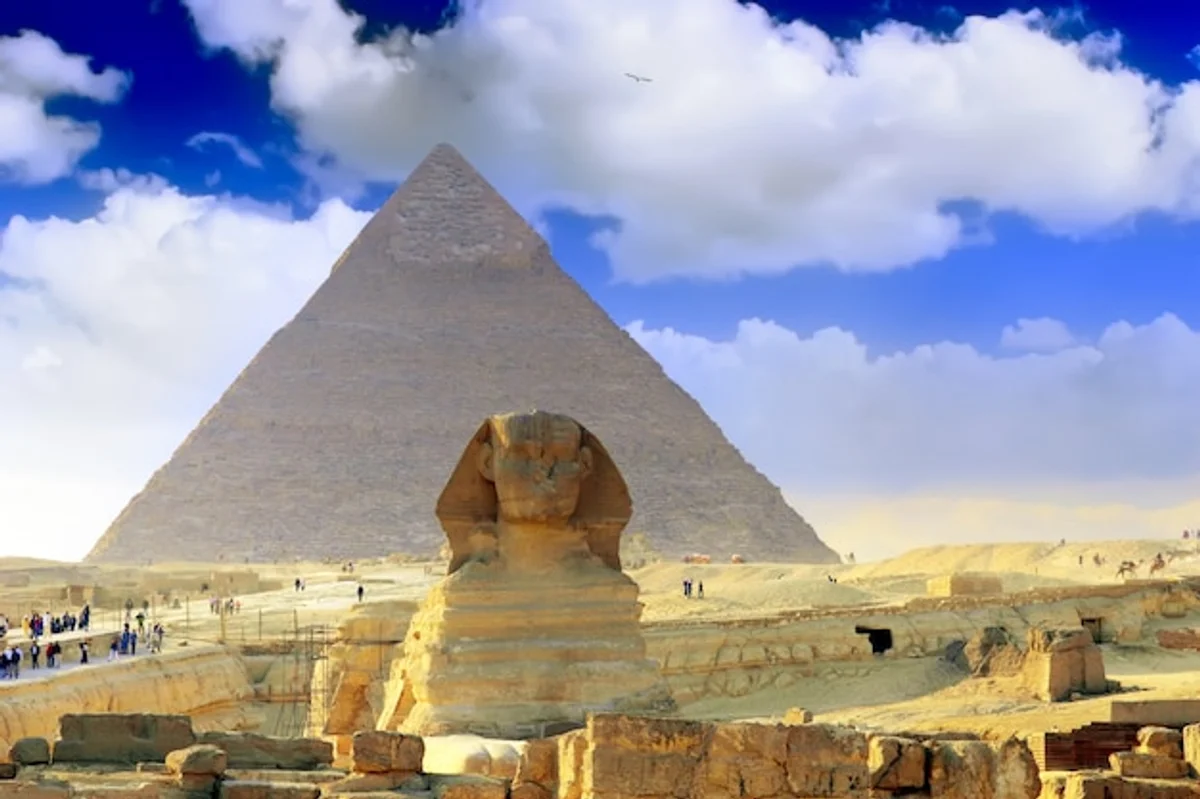 pyramid construction ancient egypt timeline