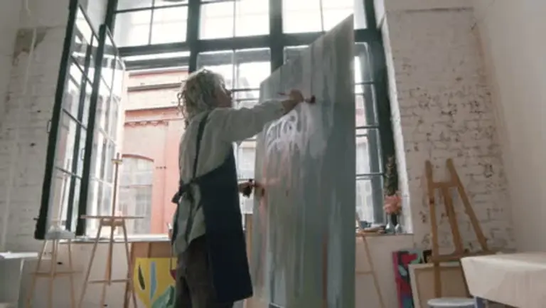 elderly people enjoying art classes Germany
