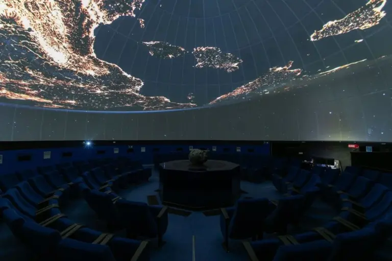 Die besten Shows im Planetario di Roma: 12-31 Dezember 2025