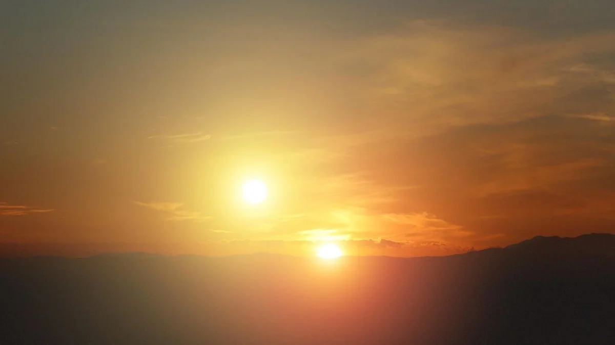 Die erste echte Aufnahme eines Planeten mit zwei Sonnen ist da