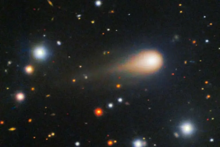 Die interstellare Kommission 3I/ATLAS: Ein neues Fenster in die Chemie von Planetensystemen