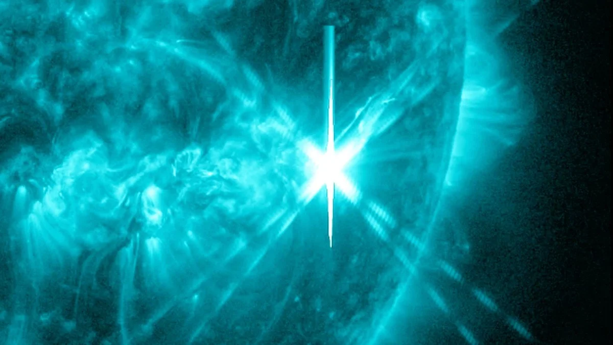 Intensive X-Klasse Sonnenflare löst Funkstörungen in Australien aus